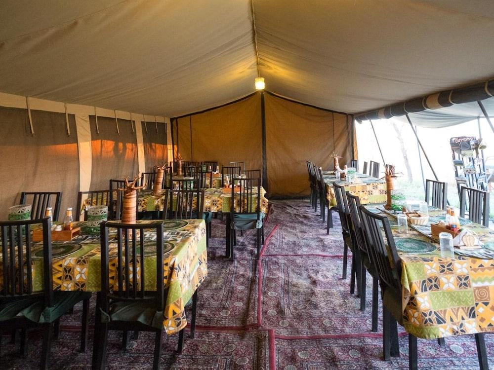 Hotel Serengeti Wildebeest Camp Exteriér fotografie