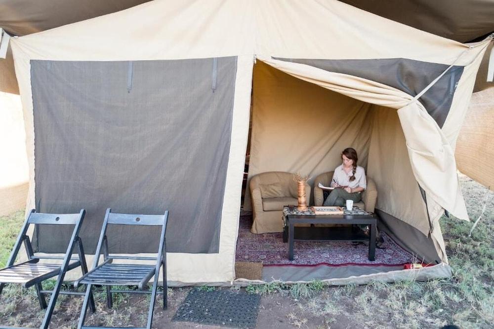 Hotel Serengeti Wildebeest Camp Exteriér fotografie